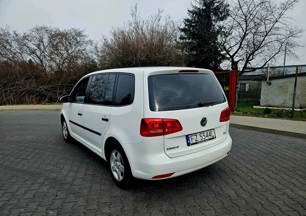 Volkswagen Touran cena 17999 przebieg: 537000, rok produkcji 2011 z Góra małe 137